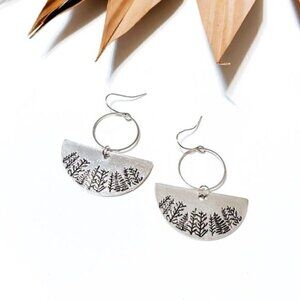 Silver boho dangle earrings S285